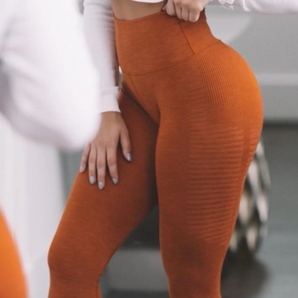 Alphalete Halo Leggings - Picture 2 of 3